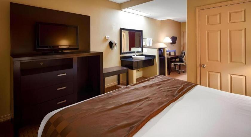 Americas Best Value Inn Monroe Exterior photo