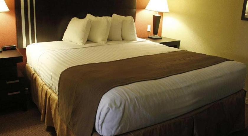 Americas Best Value Inn Monroe Exterior photo